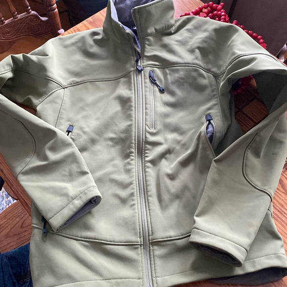 Eastern mountain sports men’s small s jacket fleece inside - Picture 1 of 4